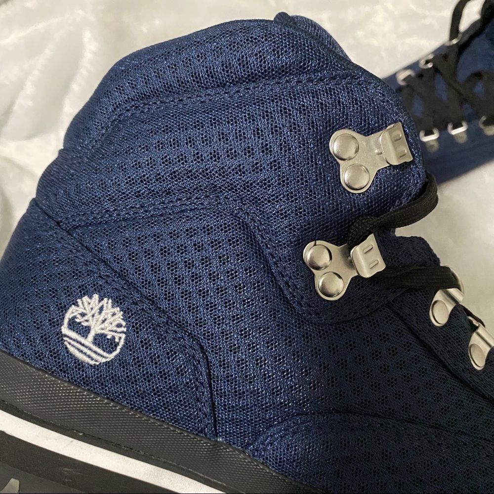 Navy Timberlands